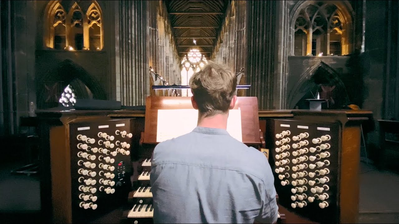 Andrew Forbes plays Bach 'Fantasia in C' – Glasgow Cathedral organ