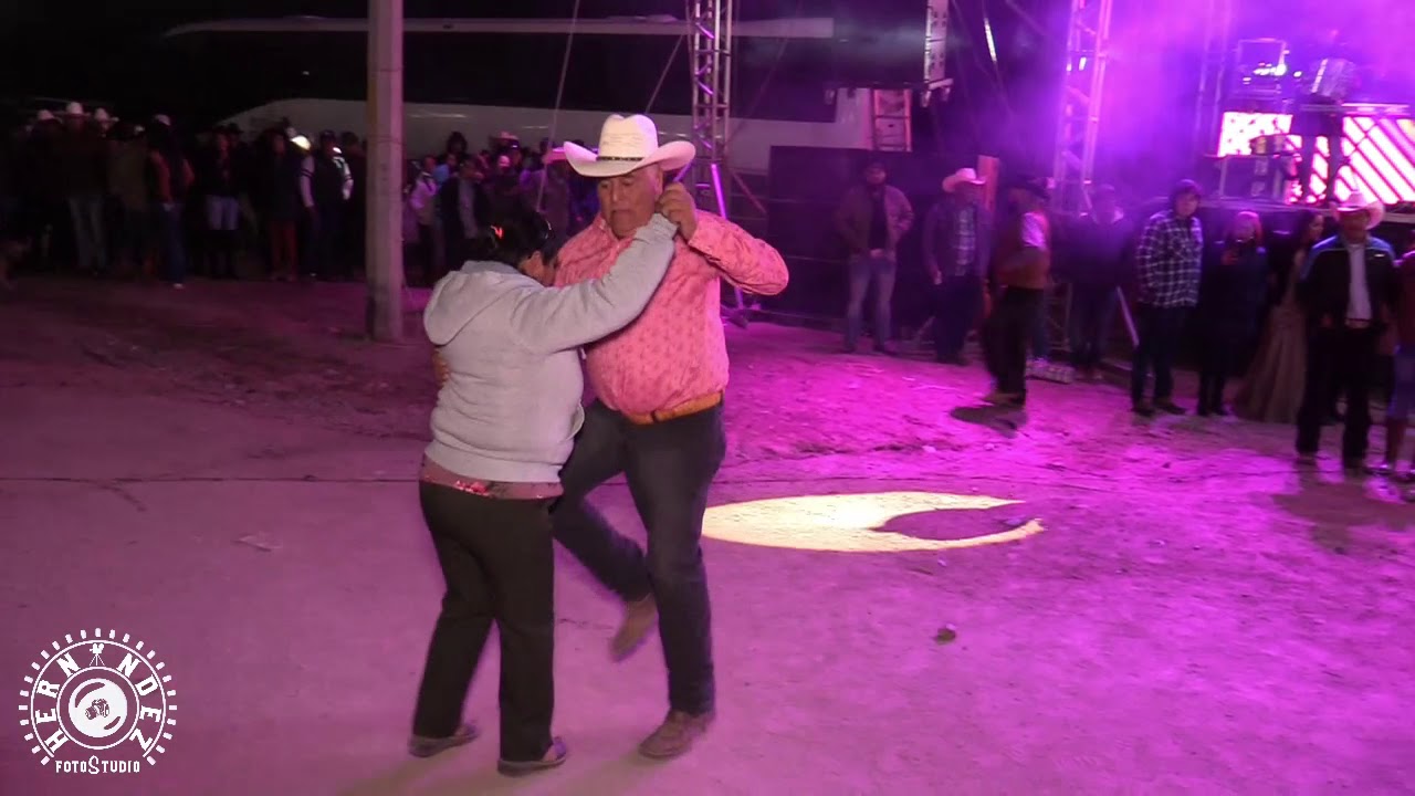 Así se Baila El Chotis en Zacatecas y Durango.