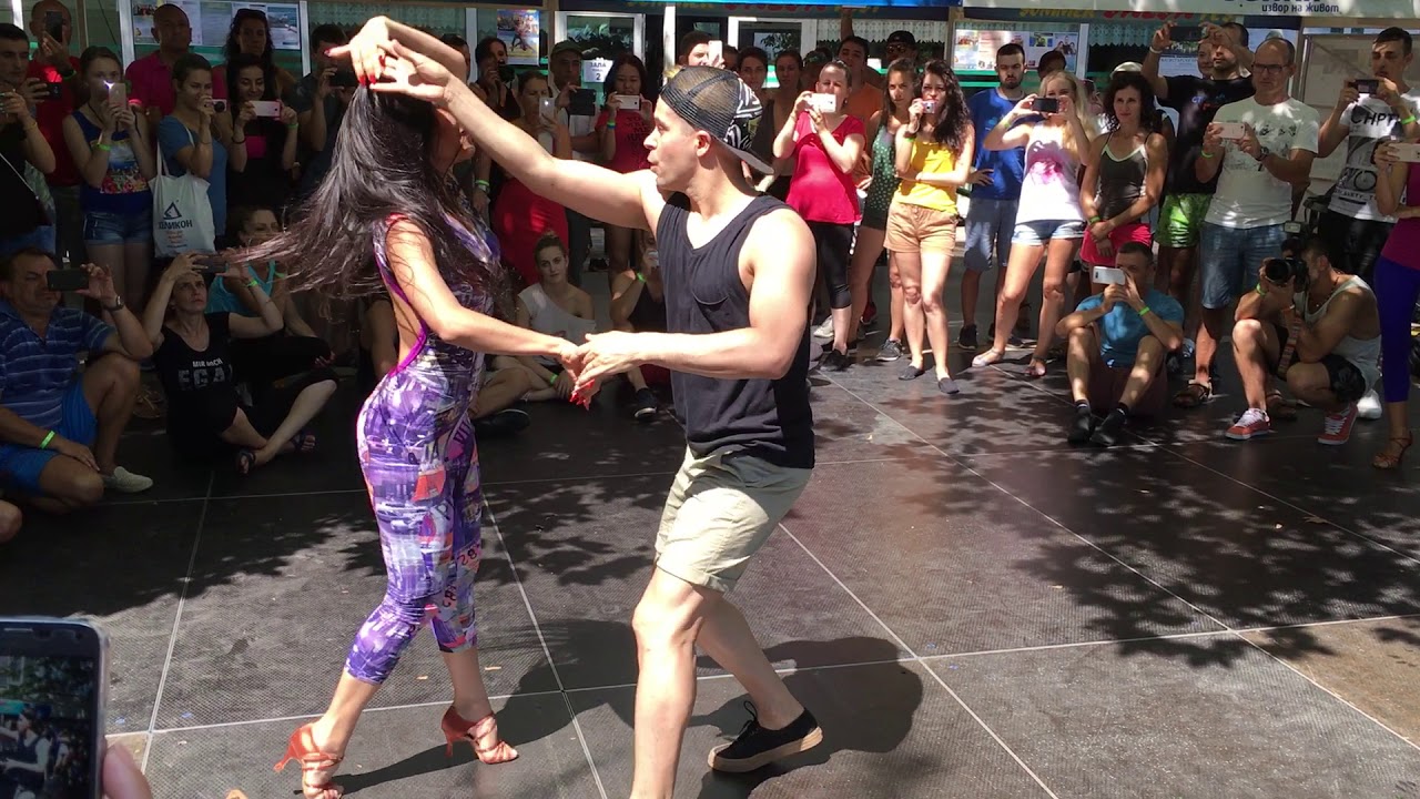 ⭐ Carine and Rafael ⭐ Salsa Partnerwork Lesson