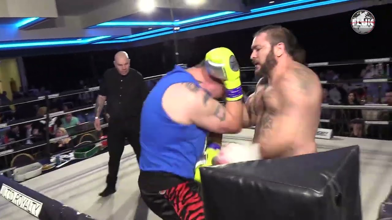 Kev Hall Vs Isacc Gibbs