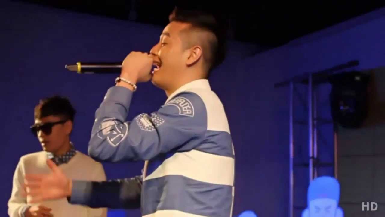 슈프림팀 그대로 있어도 돼