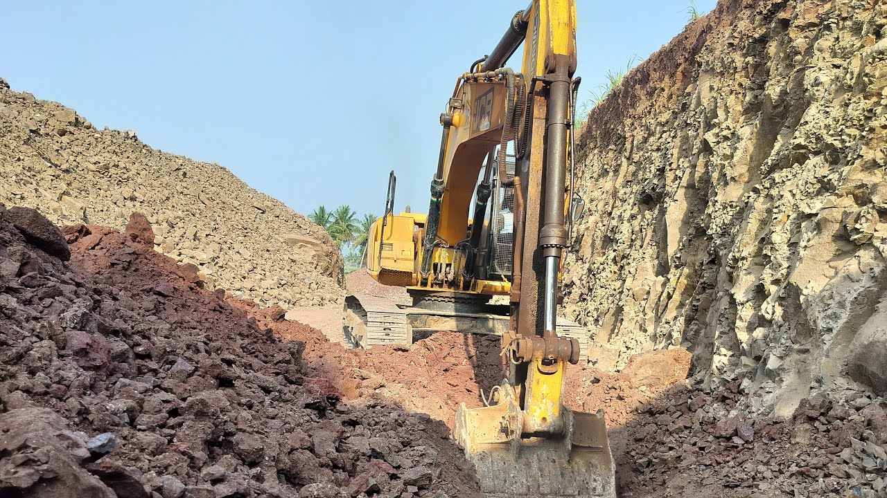 UK Tractor's [ Dildar huli ] is live jcb 205 lc work 💥⚡