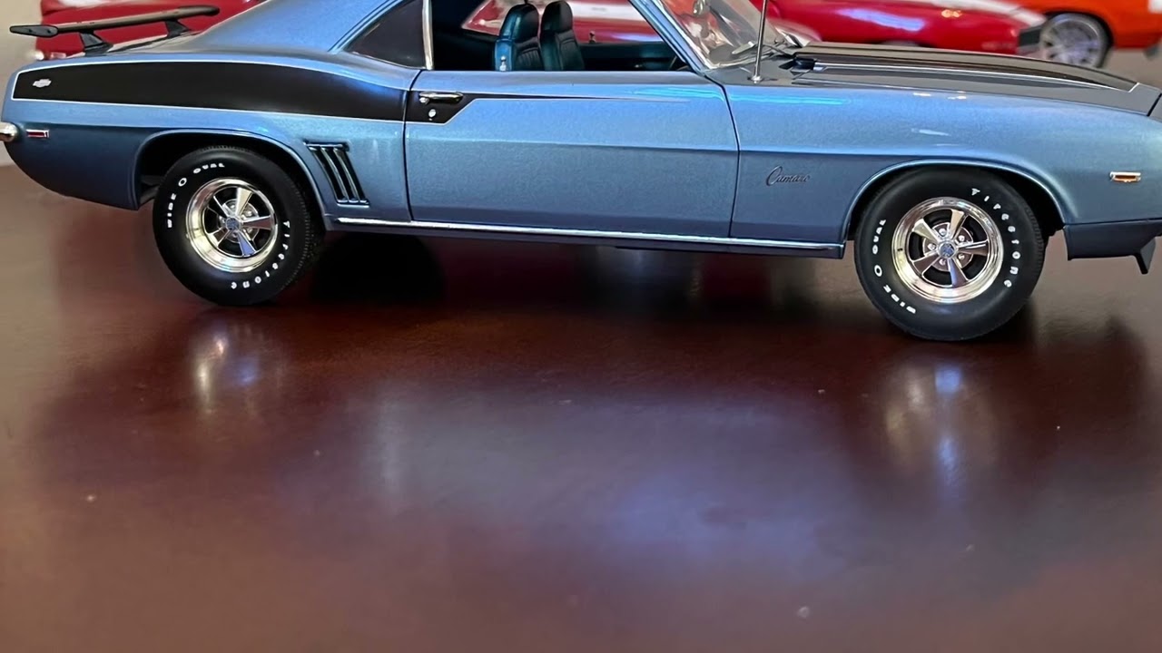 Acme/GMP  1/18 1969 Chevy Camaro’s
