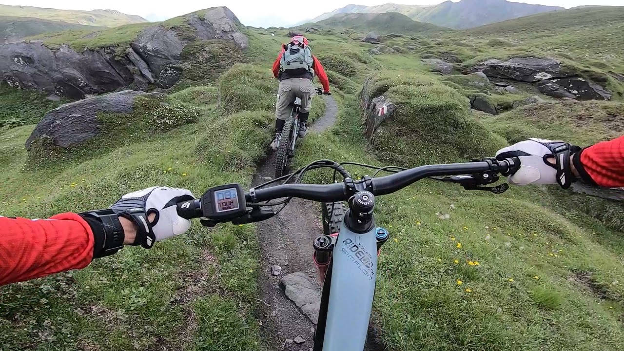 Lucomagno -  Gana Negra (2340) - Bovarina - Olivone. EMTB Simplon Rapcon PMAX tuned by RideUP.CH