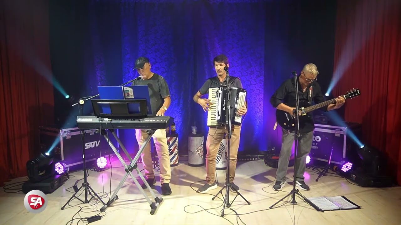 Luís e Banda Fonte Show - Vestido Azul  - Musical San Francisco