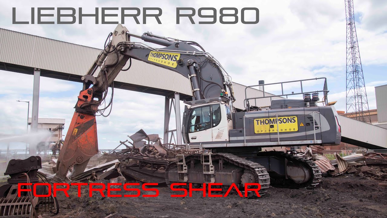 Liebherr R980 with huge shear