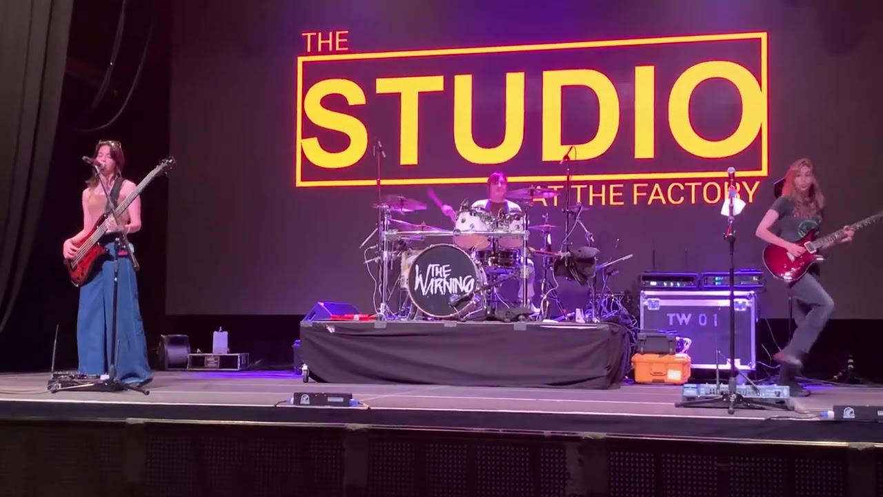 Z - The Warning - Soundcheck Dallas