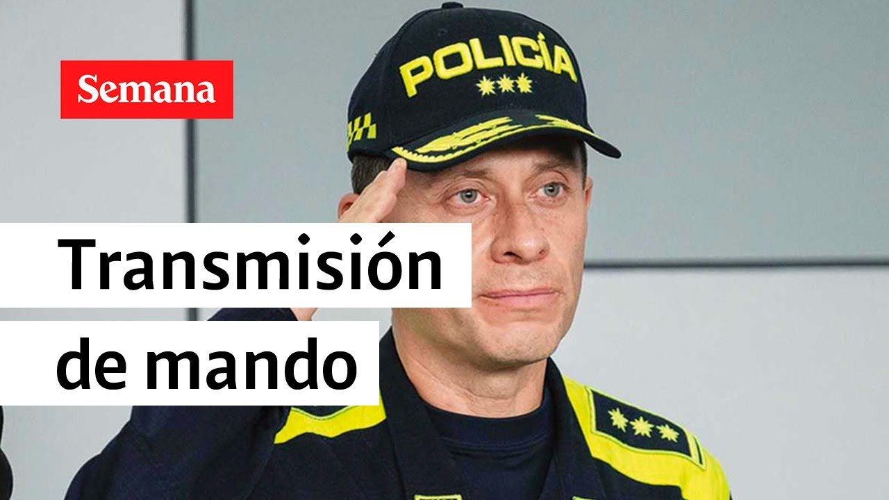 Ceremonia de transmisión de mando de la Policía