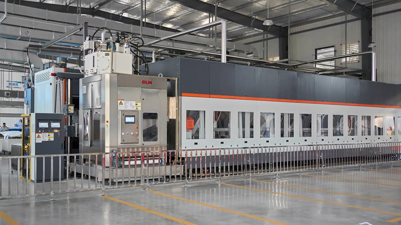 7-Year Laundry Pro's Big Upgrade: Fully Auto Tunnel Washer Cuts Workload! (Hubei Factory Tour)