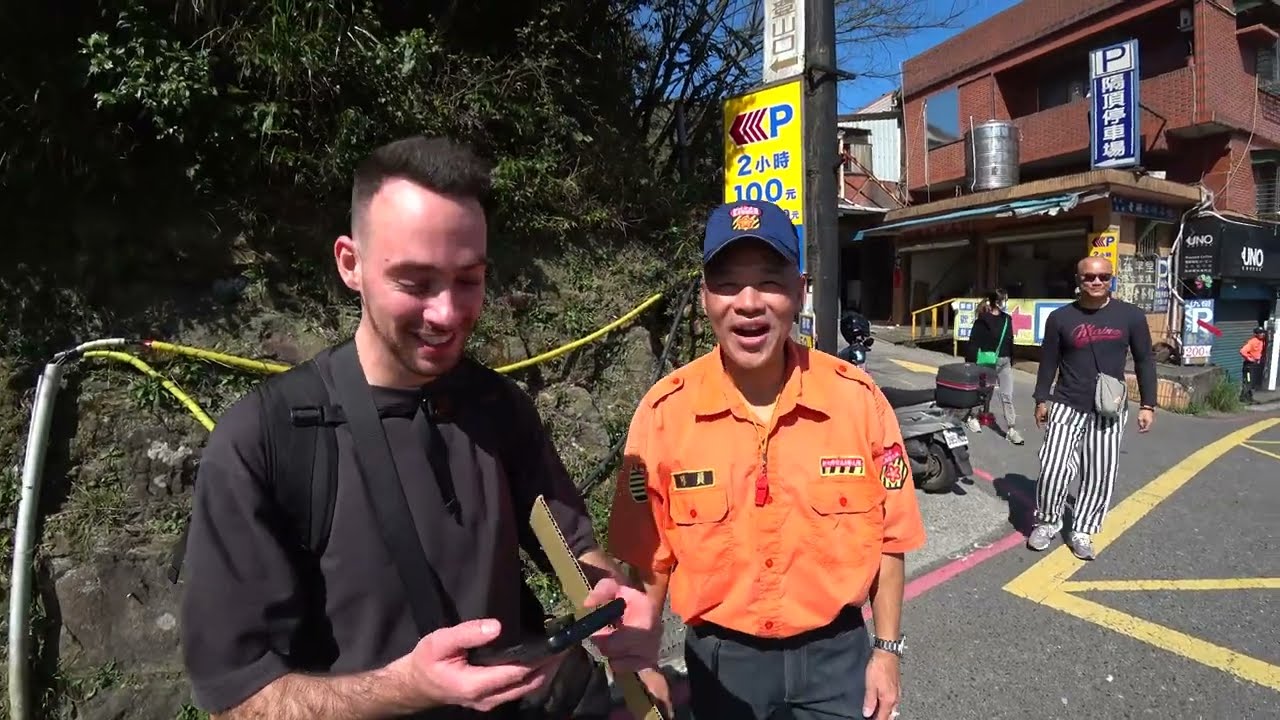 Policeman Laughs At Our Taiwan Plan 🇹🇼
