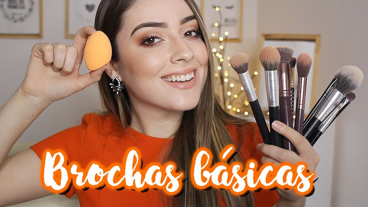 MIS 10 BROCHAS BÁSICAS DE MAQUILLAJE | MONILLACA