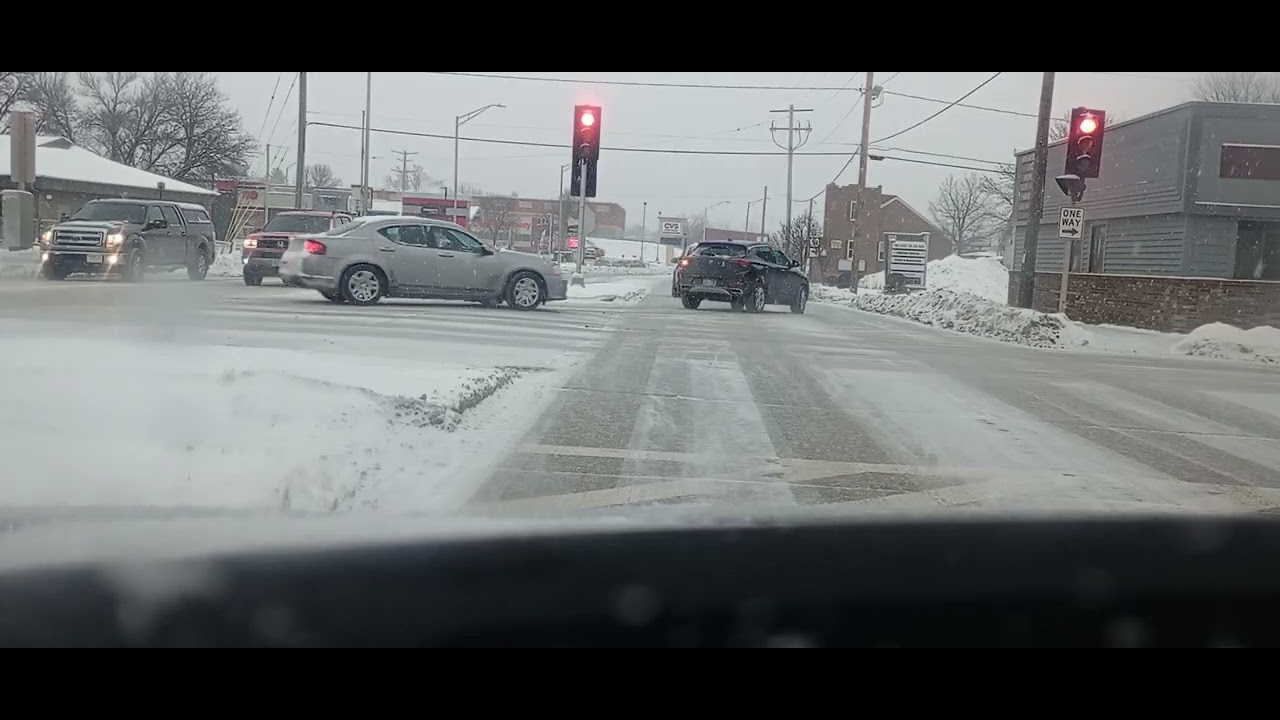 Taxi drive bridge Street to pick n save in 2010 Chevrolet Equinox Lt