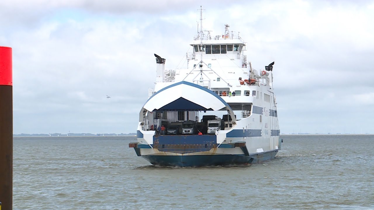 Fährverbindung zwischen Brunsbüttel und Cuxhaven: 
