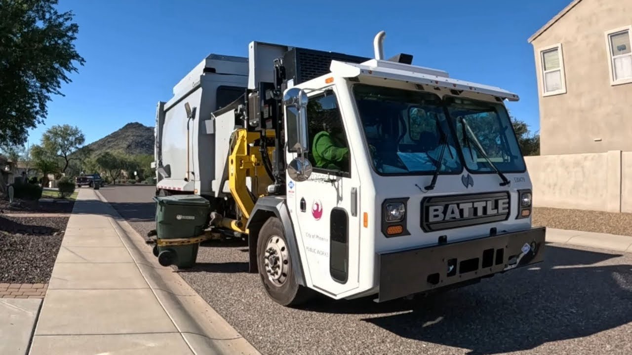 City of phoenix garbage trucks
