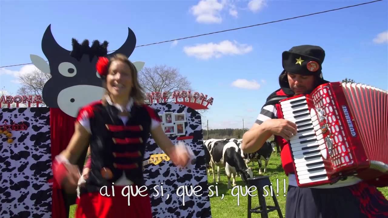 Uxía Lambona e a Banda Molona - Esto Bailase Asi