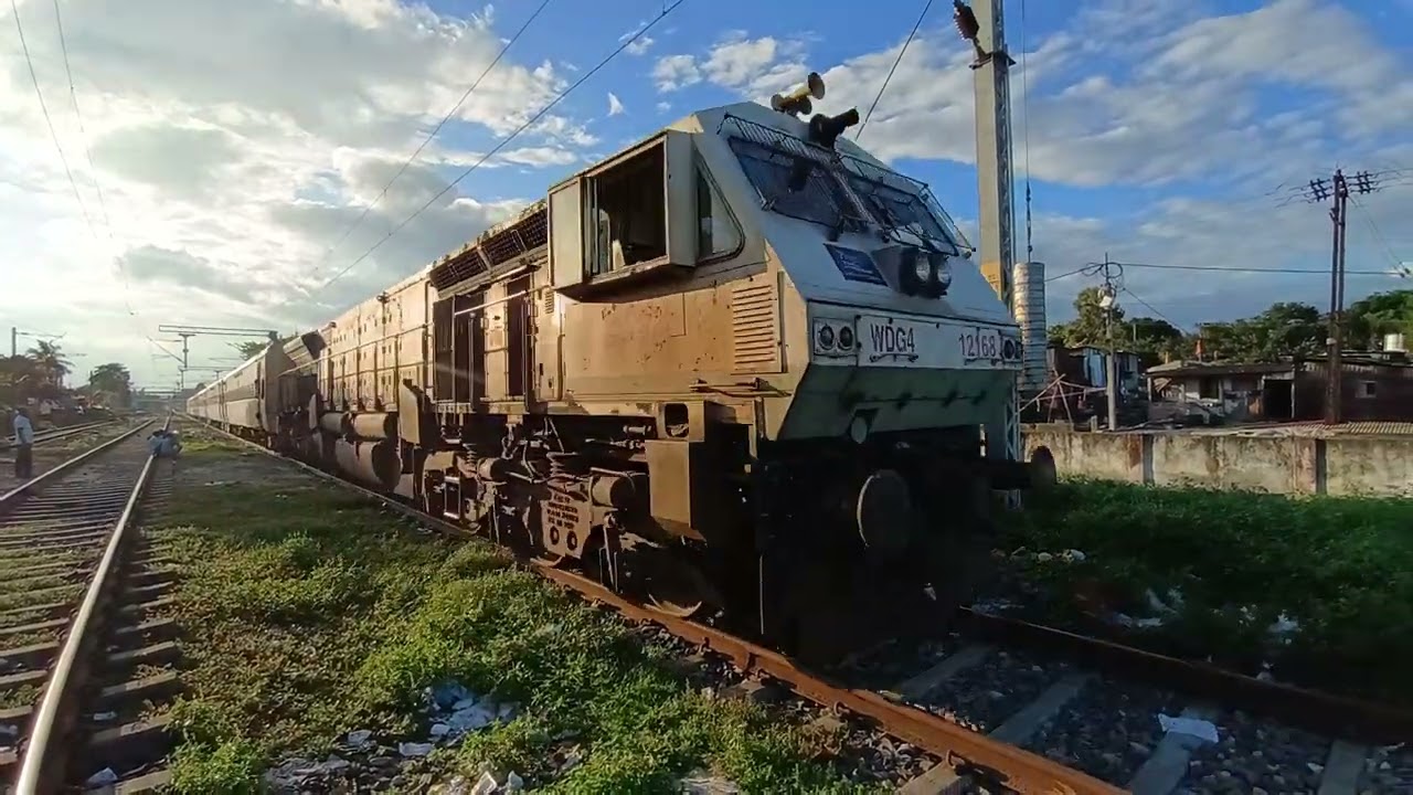 Siliguri Town || SILIGURI WDP-4 11343 INDIAN RAILWAYS TO Express Train Indian Railways Simulator