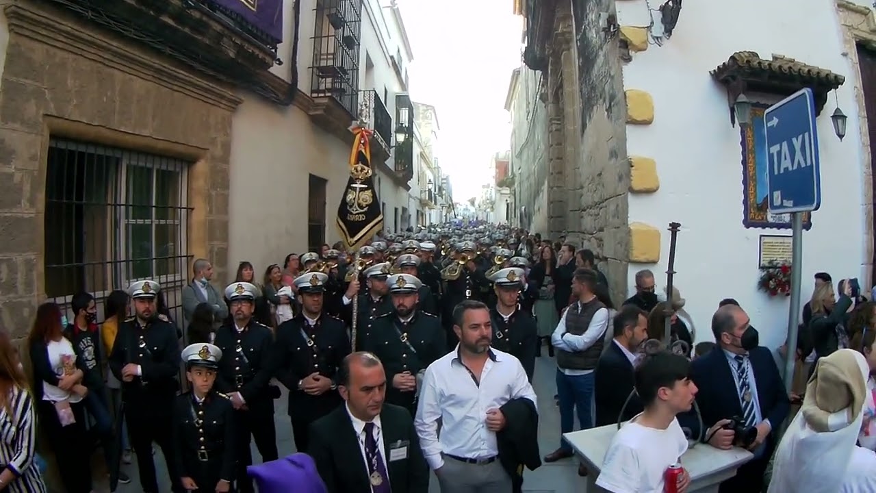 Humildad y Paciencia entrando en la basilica menor Prioral
