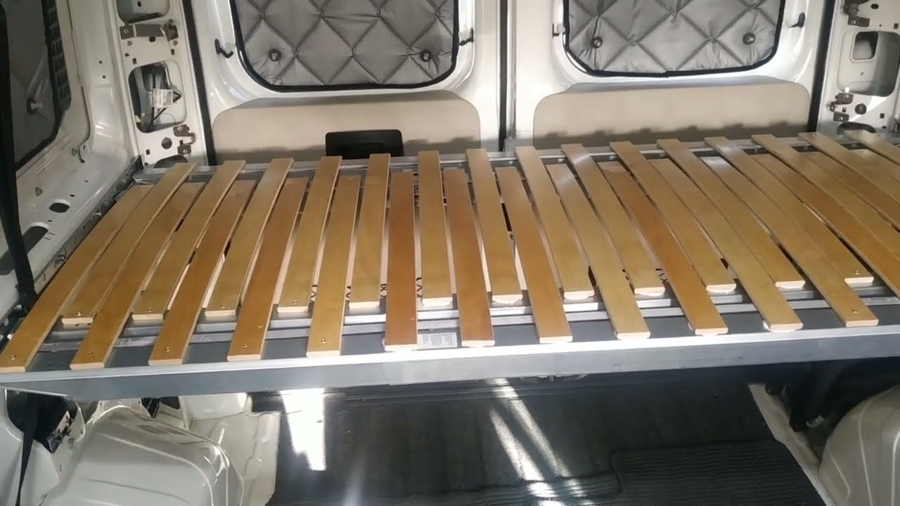 Cama 135-140 para L2 H2 fiat ducato,  con guías lamas y barras extensibles de ikea.