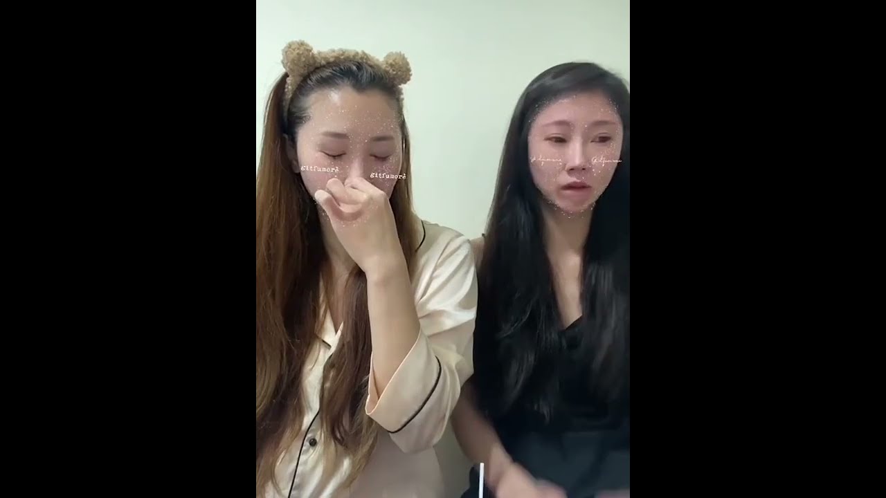 Sneezing girls Covid-19  funny nasal swab test sneezing - කොරෝන  පරීක්ෂණය  කරන ටික්ටෝක්  වීඩියෝ
