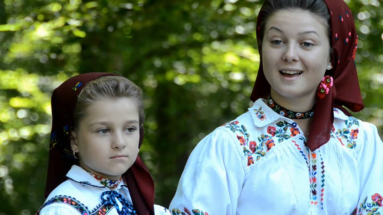 Livia Neag - Suntem doua surorele