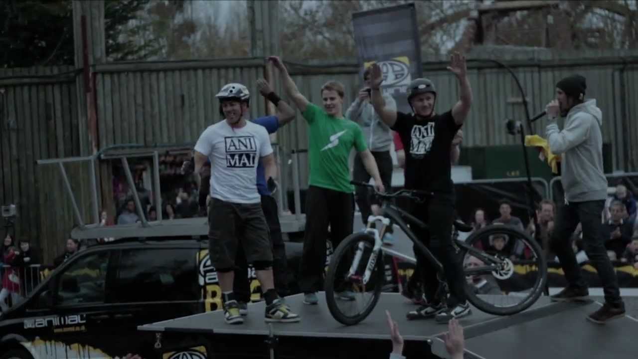 The Thorpe Park Mashup Show ft. Storm Freerun & The Animal Bike Tour