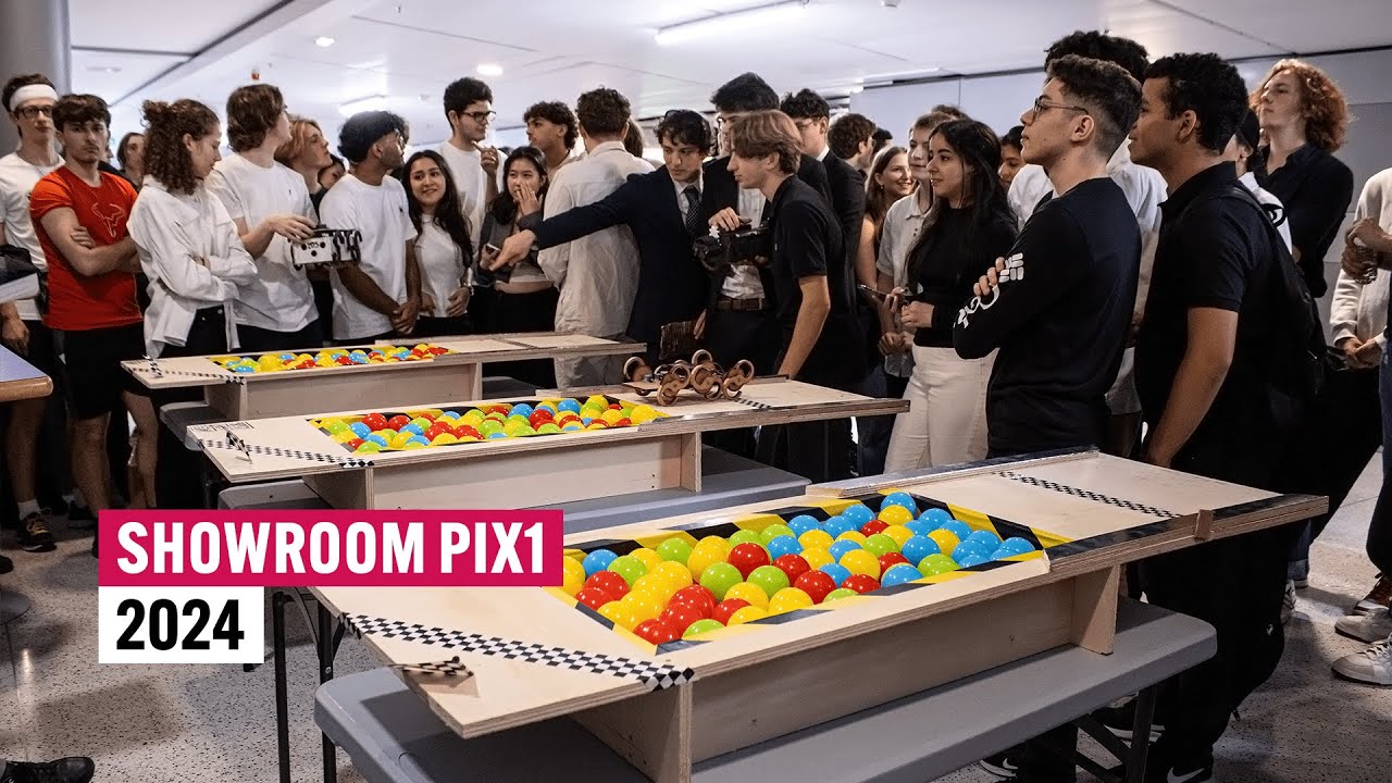 Créer un robot hexapode : Showroom PIX1 Promo 2028 ESILV