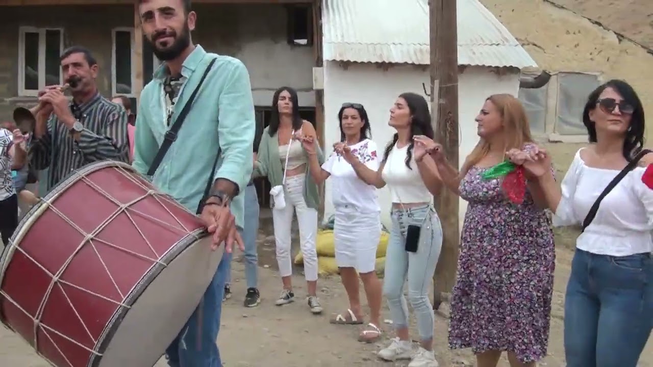 Erzurum hınıs ketenci köyü...Gözde ve Umutcanin kinasi..part..1..
