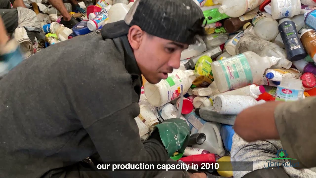 تفاصيل مراحل إعادة تدوير نفايات البلاستيك في مصنع Replast