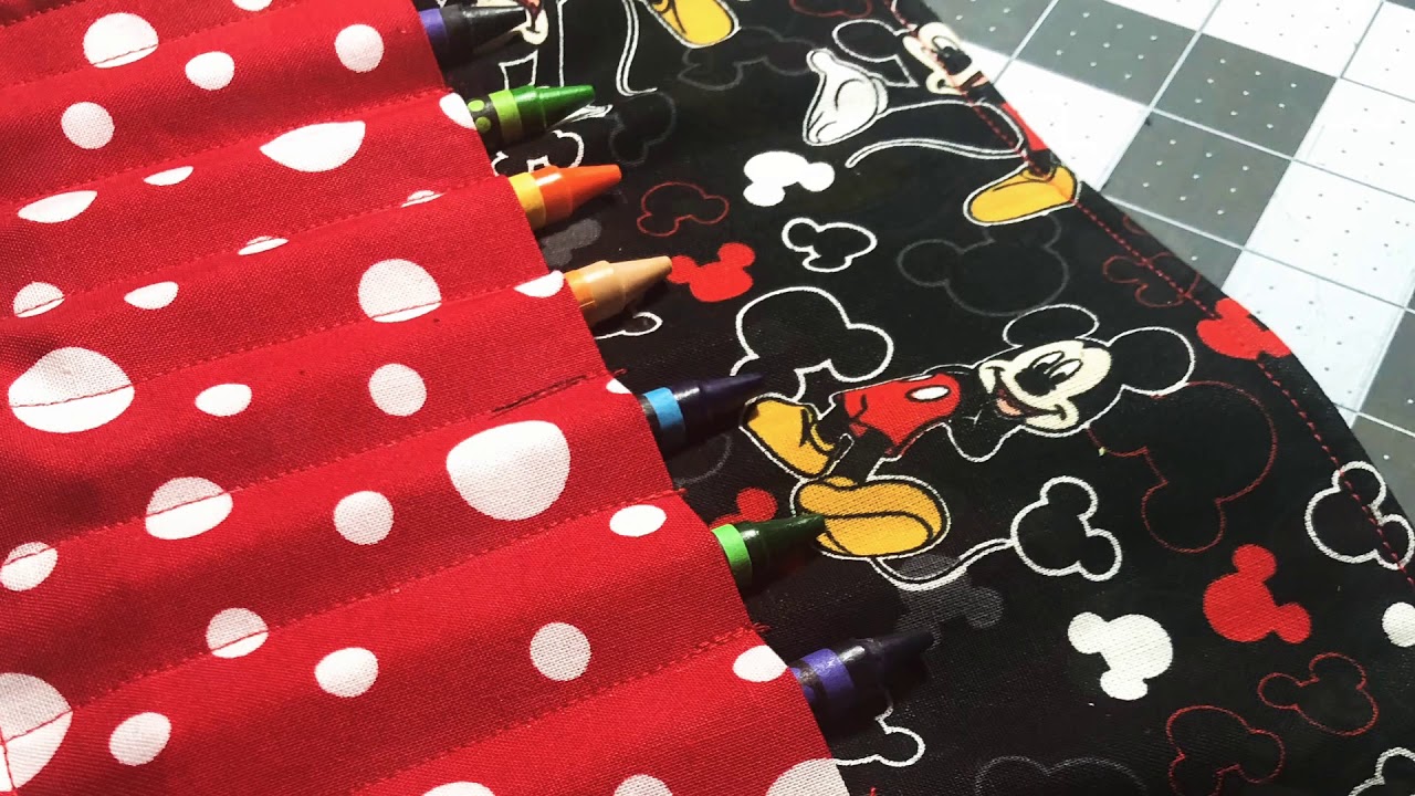 Easy Crayon Roll!