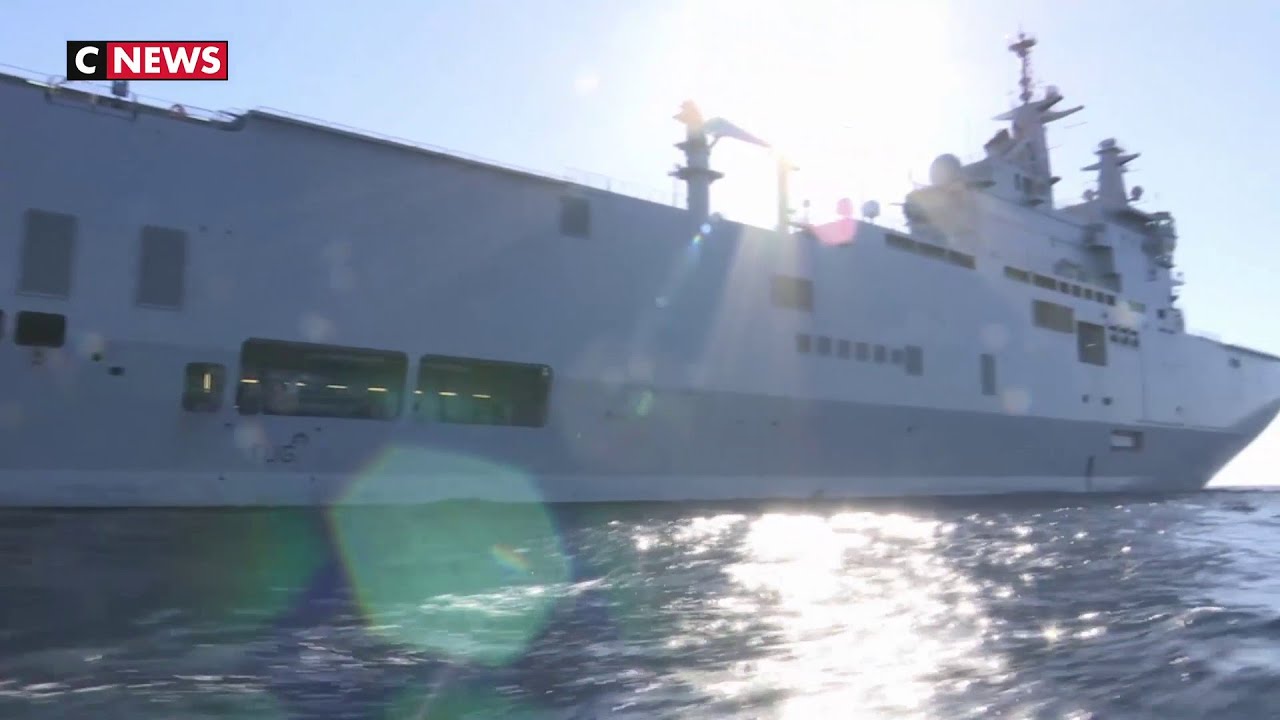 Le Mistral, ce couteau suisse de la Marine nationale
