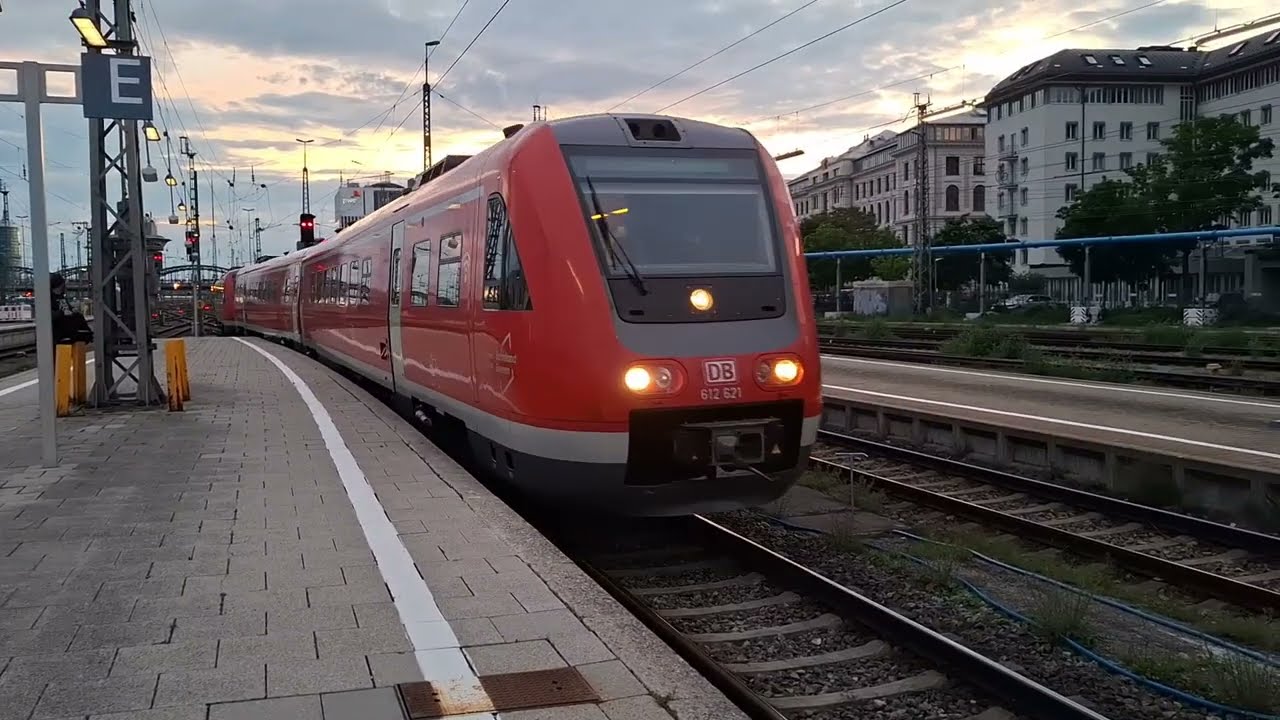 Einfahrt RE70 von Lindau Insel