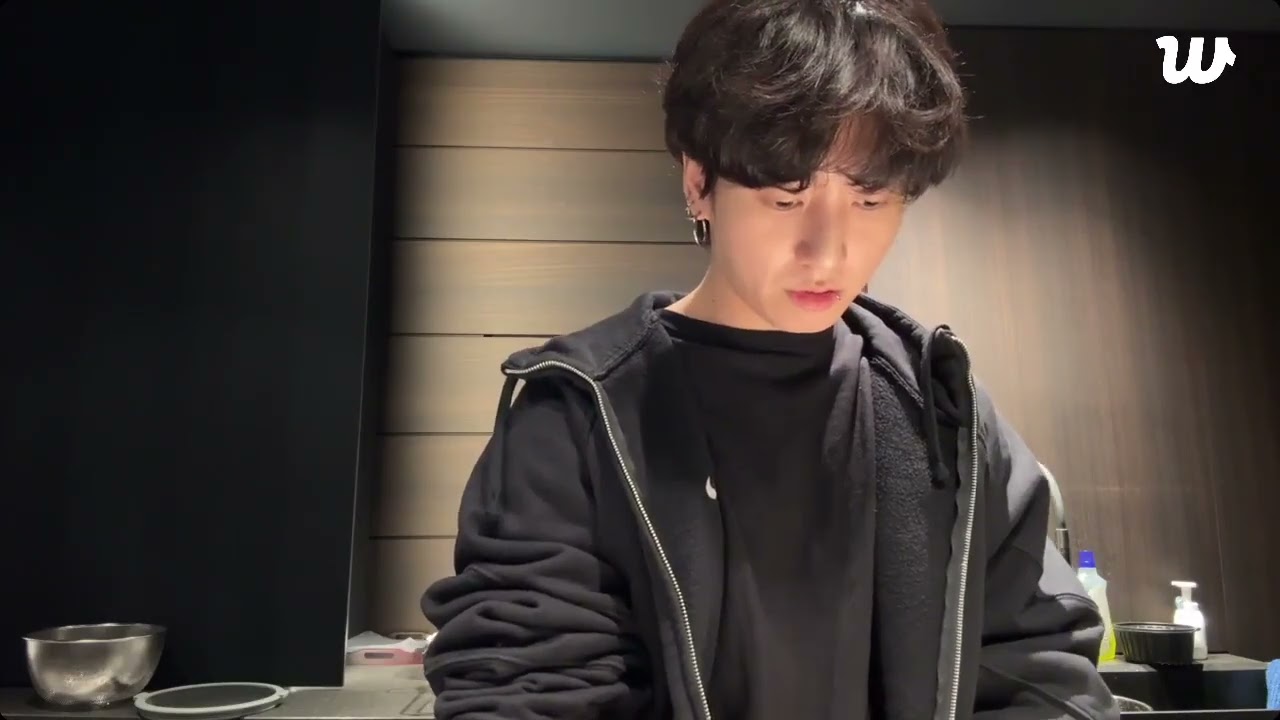 بث جونغكوك الجديد مترجم BTS JUNGKOOK LIVE لايف جونغكوك jungkook live