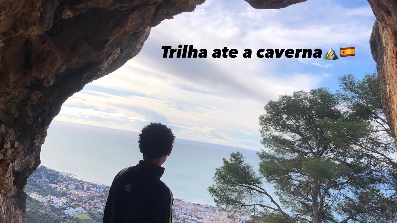 TRILHA EM DIREÇÃO A UMA CAVERNA⛰️🇪🇸