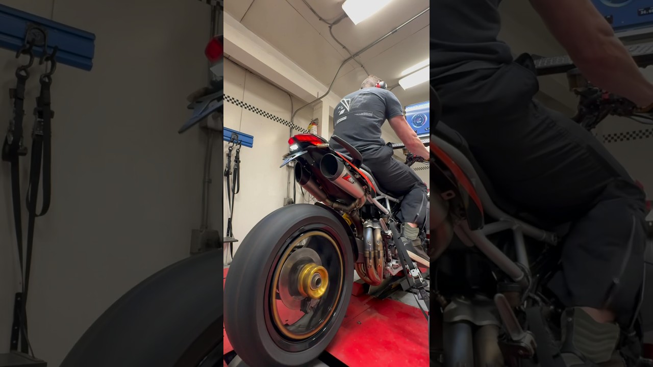 Ducati 950 Hypermotard on the dyno