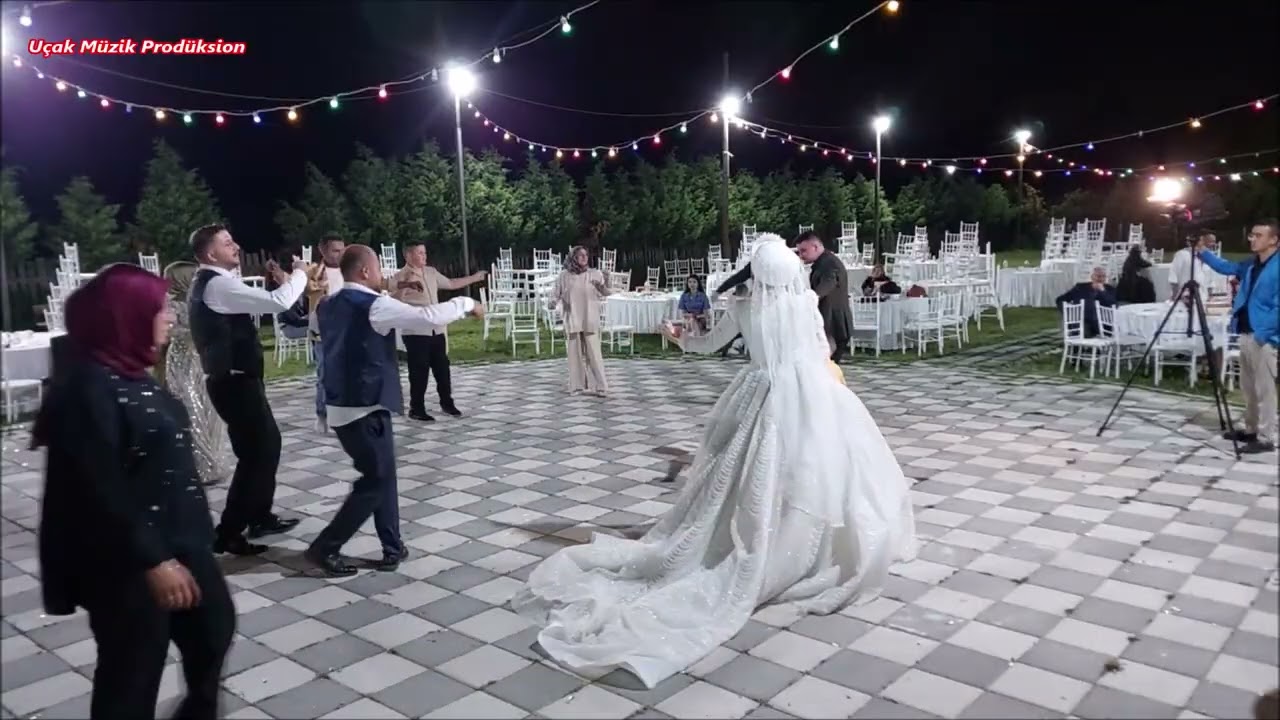 Ahmet Taş Çiçekdağı Kıyıdan Çaldığım  İlk Defa Yayında