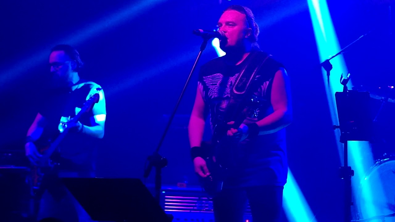 Band30 ft. Wojtek Cugowski - Land of Confusion (live)