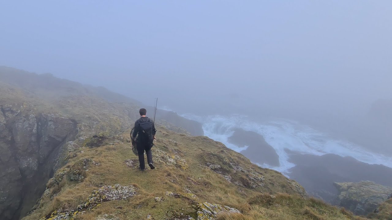 Lure Fishing for Cod, Pollack & Coal Fish in Winter | A Foggy Day Out | Lure Fishing UK