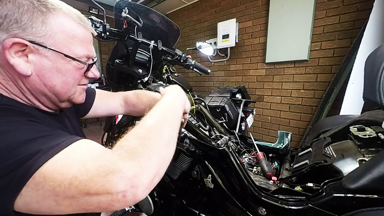 Boulevard M109R Spark Plug Change