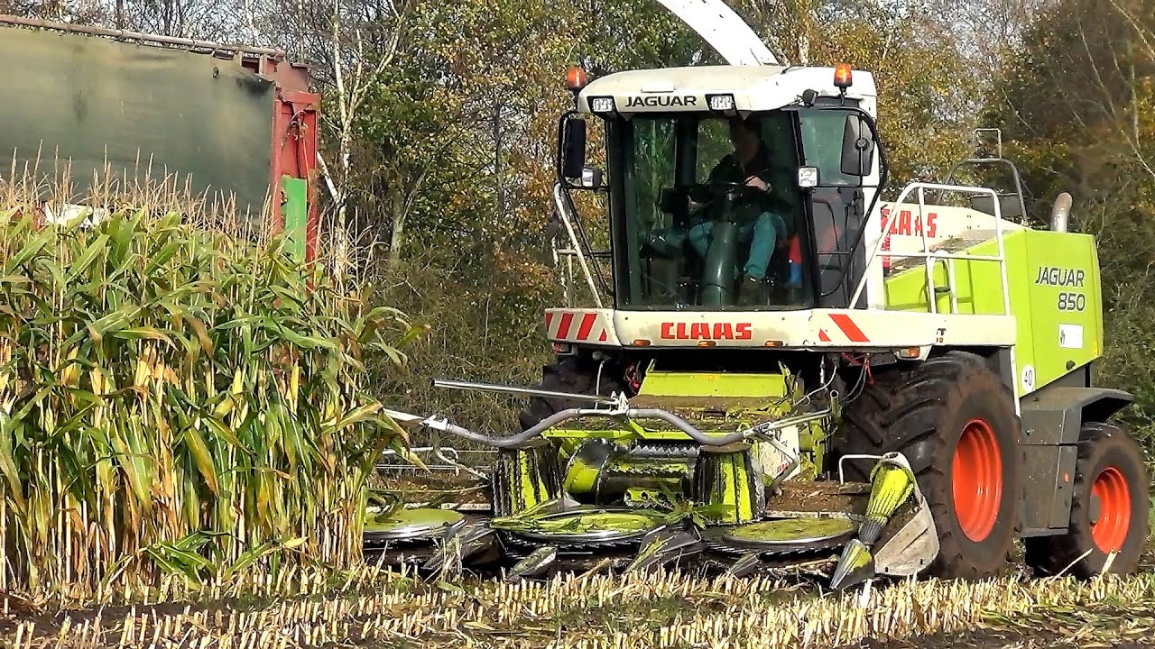 H.van Haarst met Claas Jaguar 850, Case IH CVX 1190 en CVX 195 - mais 2014