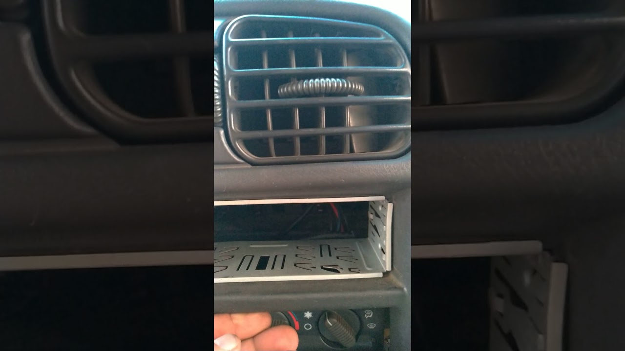 Desmontar o painel da S10 2003