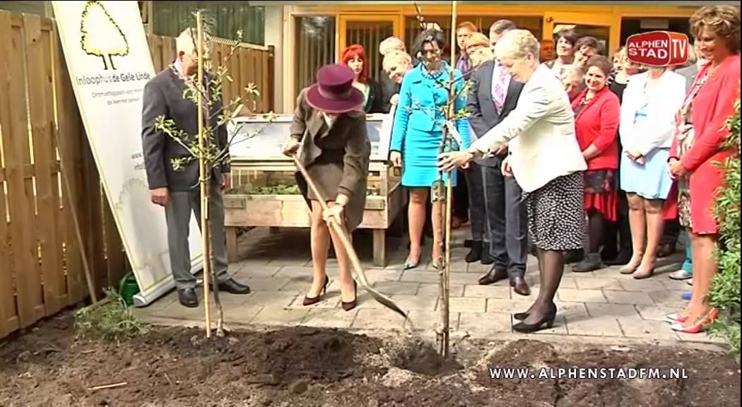 Koningin Maxima bezoekt Alphen aan den Rijn