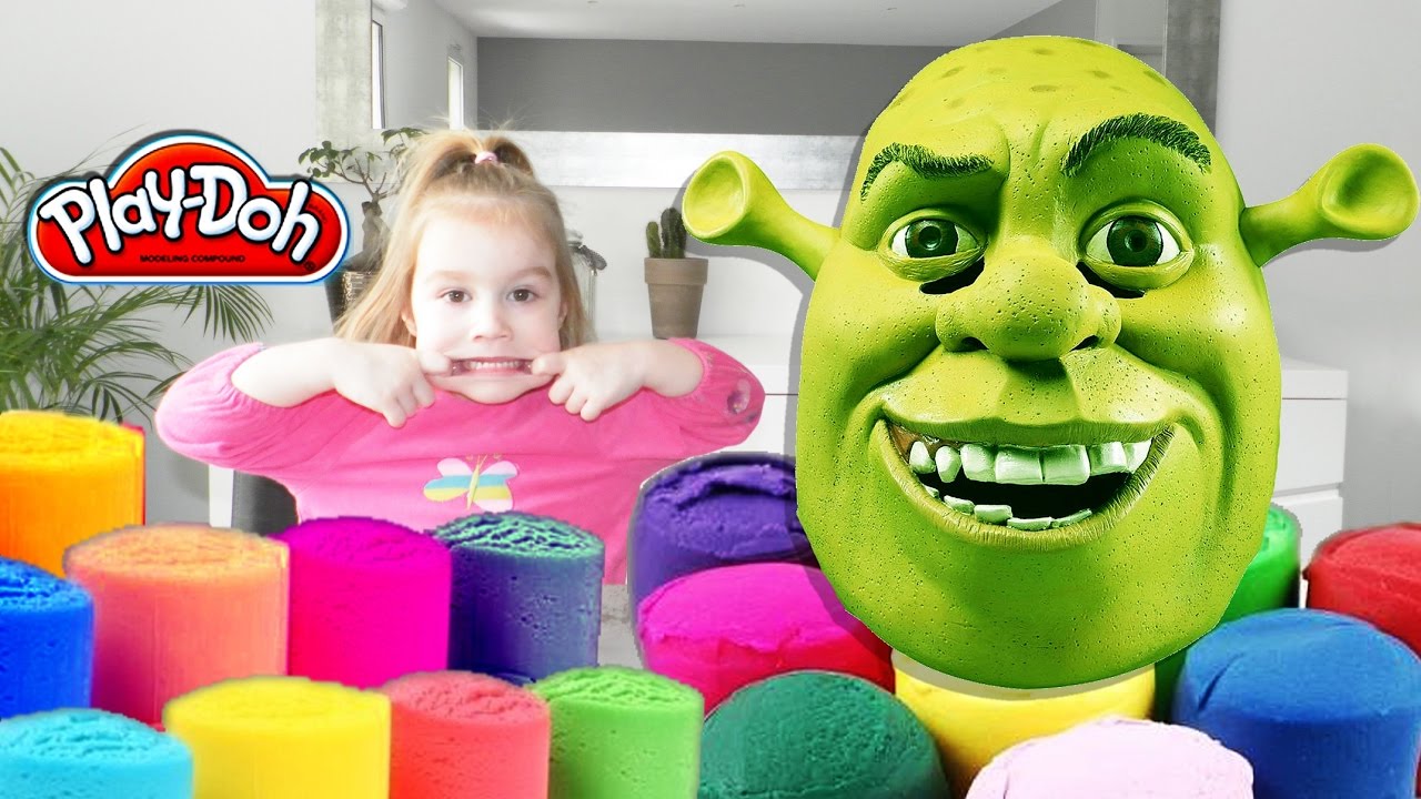 Confection d'une tête de Shrek en pâte à modeler !