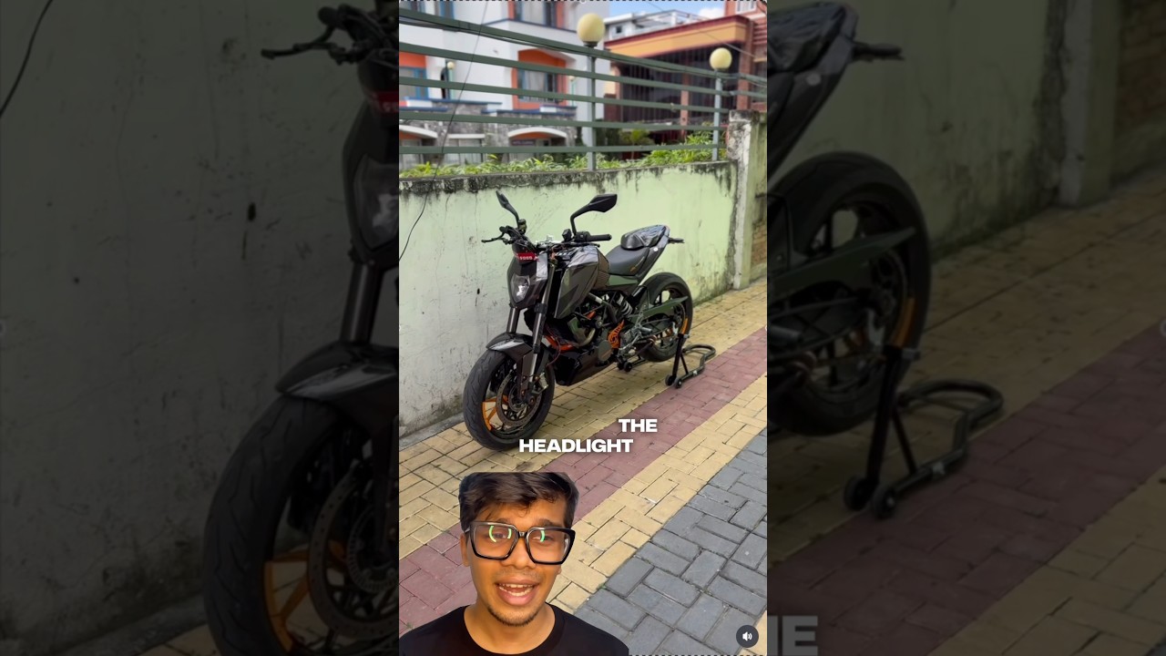This Custom KTM Duke 390 is a MASTERPIECE (Supermoto Headlight + Gloss Black Build) 🖤
