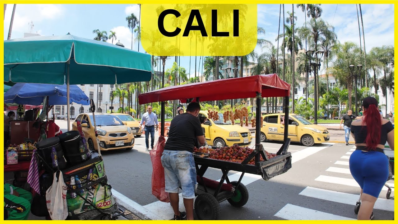 Walking Around Cali, Colombia: Stood up by tour guide, so just started walking.