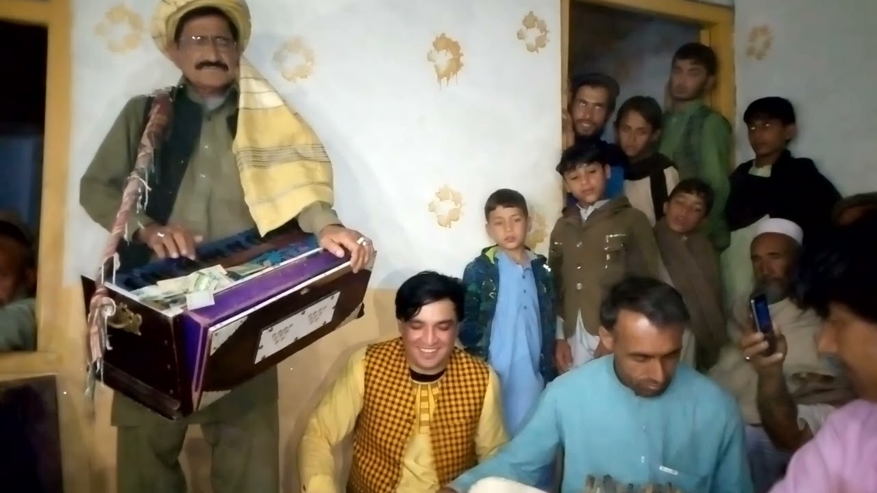 نواب داستا او ټپی داستان او ټپی#musicalbums #poshtonewsong #musicsongs #musictracks