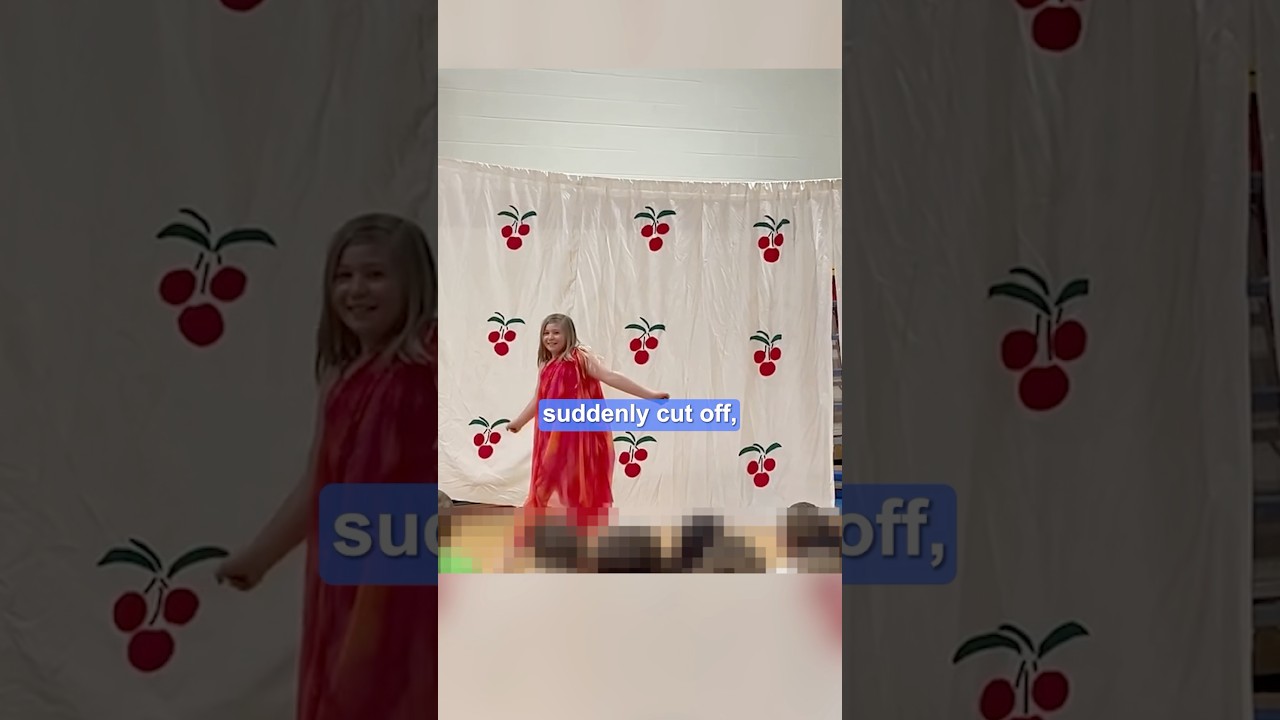 Учительница спасла положение в неловкий момент на конкурсе талантов ❤️