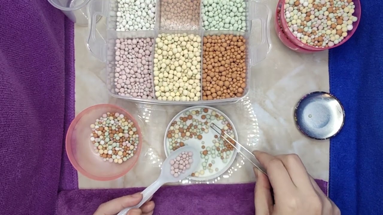 [ASMR] Classify colorful small objects/stones/glazed/ceramic balls/gravel into plastic boxes