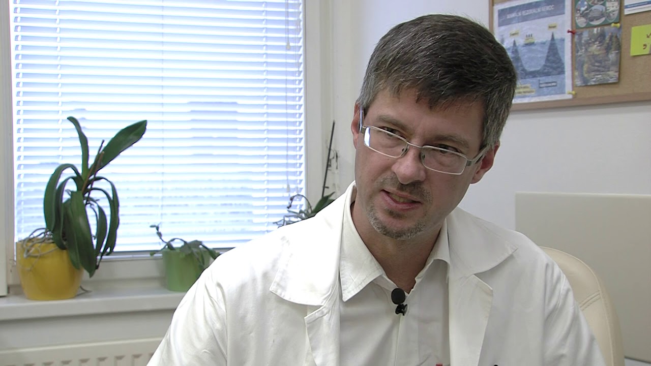 (21) Jak prob&iacute;h&aacute; l&eacute;čba akutn&iacute; lymfoblastov&eacute; leukemie?