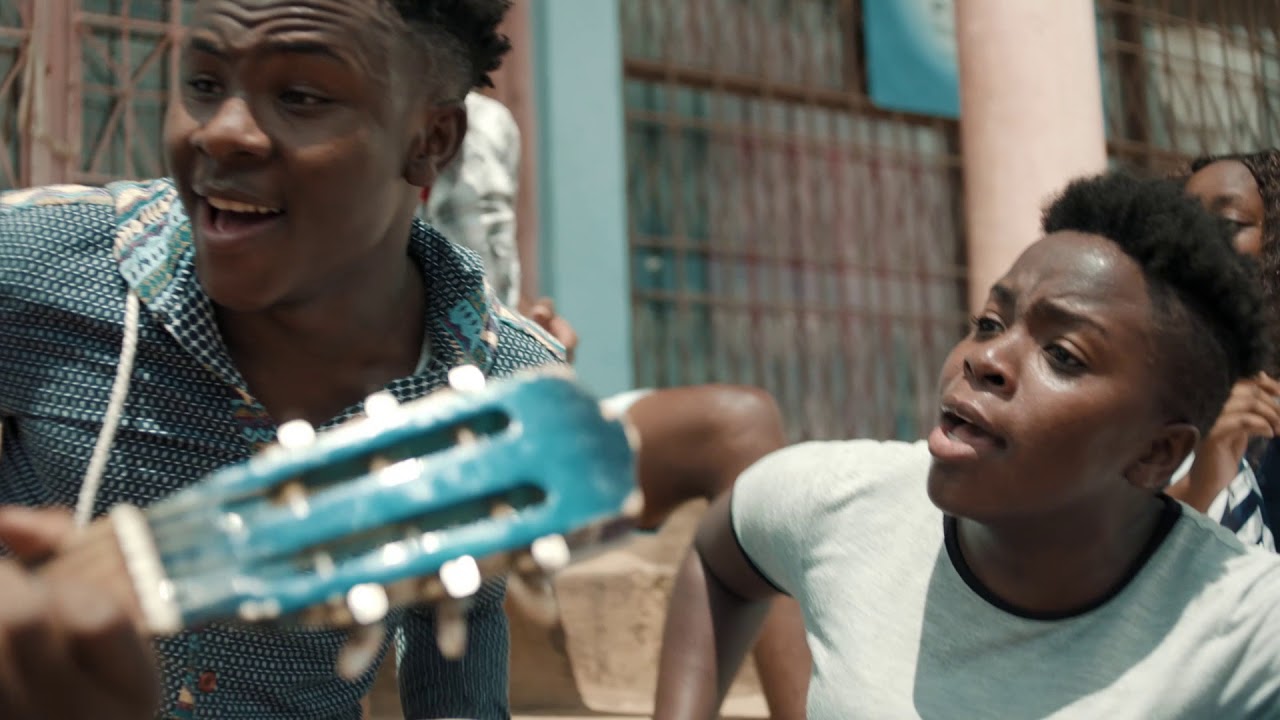 ZATHU BAND ft Nyamalikiti Nthiwatiwa - MALAWI