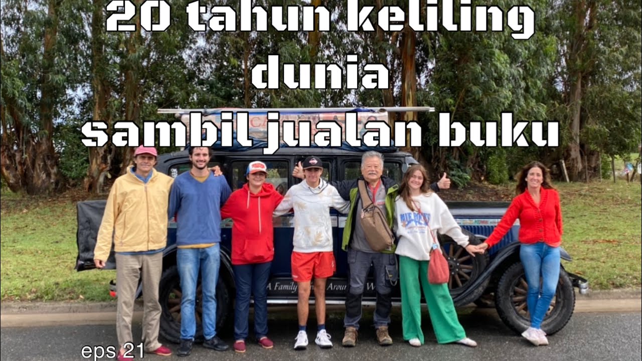 Eps21 Jual  buku dipinggir jalan menggunakan mobil Klassik di Argentina